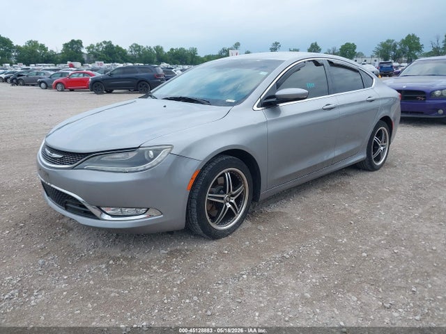 Chrysler 200 C 2015 1C3CCCCG6FN641863 Image 2