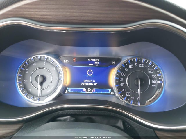Chrysler 200 C 2015 1C3CCCCG6FN641863 Image 7