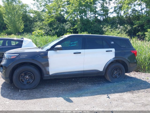 Ford Police Interceptor Utility 2023 1FM5K8AW3PNA01539 Image 15