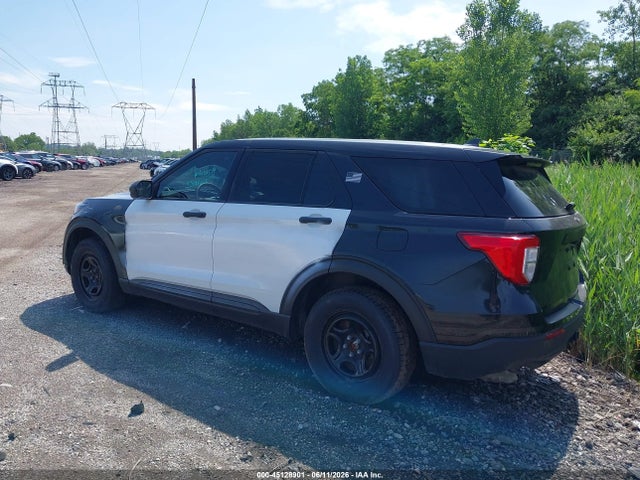 Ford Police Interceptor Utility 2023 1FM5K8AW3PNA01539 Image 3