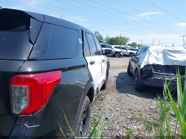 Ford Police Interceptor Utility 2023 1FM5K8AW3PNA01539 Image 4