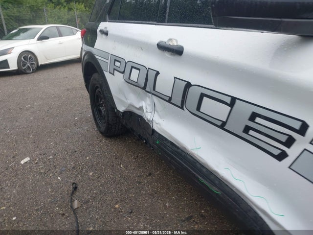Ford Police Interceptor Utility 2023 1FM5K8AW3PNA01539 Image 6