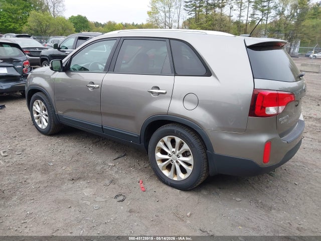 Продажа на аукционе авто 2015 Kia Sorento Ex V6, vin: 5XYKUDA72FG625356, номер лота: 45128919
