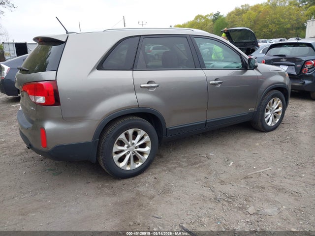 Auction sale of the 2015 Kia Sorento Ex V6, vin: 5XYKUDA72FG625356, lot number: 45128919
