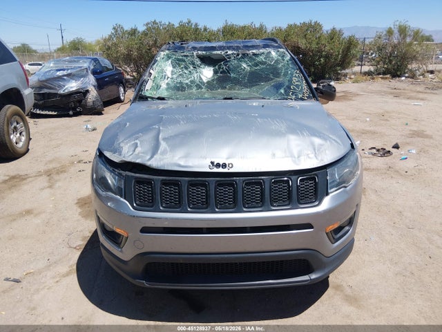 3C4NJCBB7LT257425 Jeep Compass Altitude Fwd