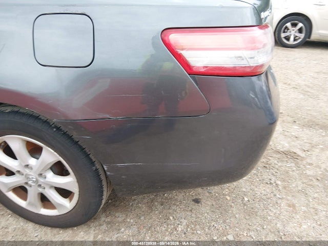 2011 Toyota Camry Le მანქანა იყიდება აუქციონზე, vin: 4T1BF3EK2BU614736, აუქციონის ნომერი: 45128938
