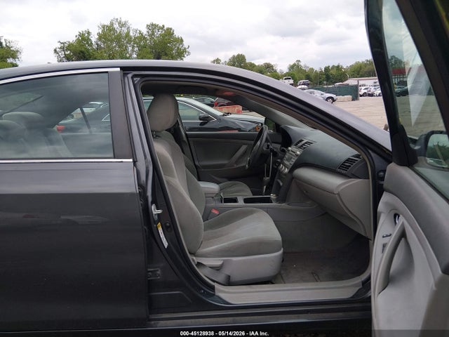 2011 Toyota Camry Le მანქანა იყიდება აუქციონზე, vin: 4T1BF3EK2BU614736, აუქციონის ნომერი: 45128938