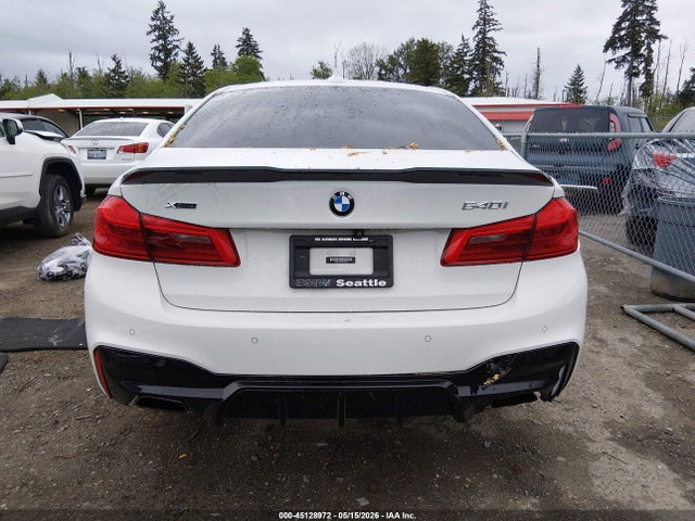 BMW 540i Xdrive 2017 WBAJE7C32HG887122 Image 17