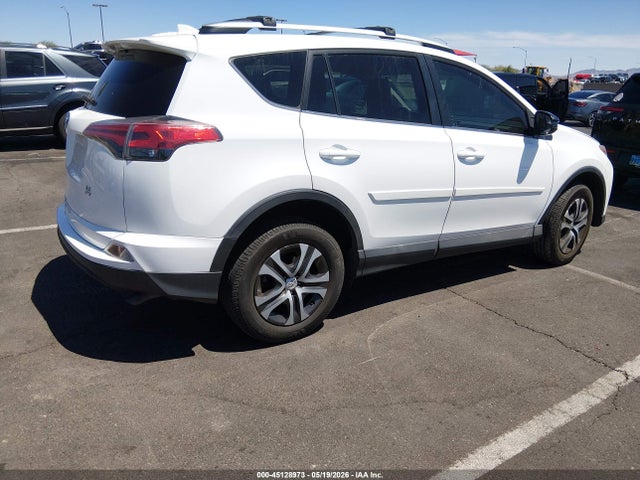 Toyota RAV4 LE 2016 2T3BFREV8GW538547 Image 4