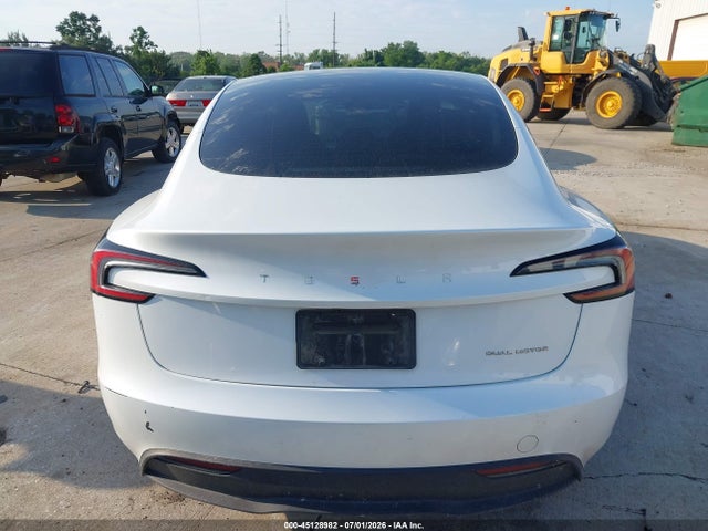 45128982 :رقم المزاد ، 5YJ3E1EB7RF746281 vin ، 2024 Tesla Model 3 Long Range Dual Motor All-wheel Drive مزاد بيع