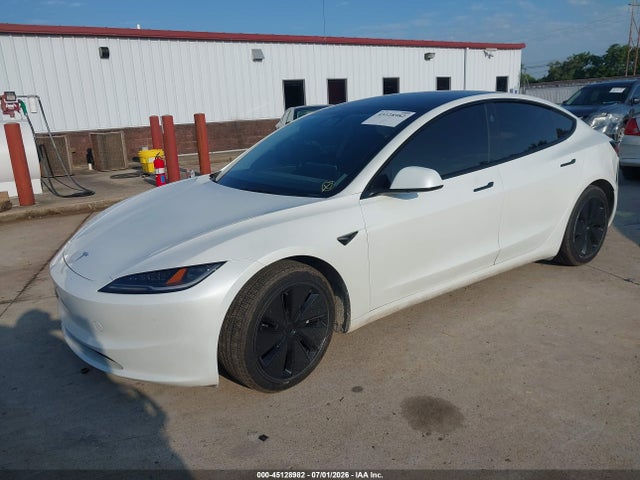 Продажа на аукционе авто 2024 Tesla Model 3 Long Range Dual Motor All-wheel Drive, vin: 5YJ3E1EB7RF746281, номер лота: 45128982