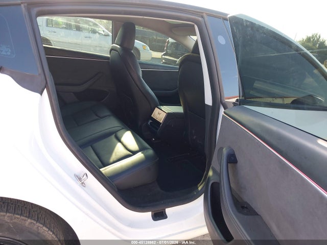 Продажа на аукционе авто 2024 Tesla Model 3 Long Range Dual Motor All-wheel Drive, vin: 5YJ3E1EB7RF746281, номер лота: 45128982