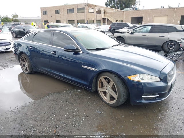 45128983 :رقم المزاد ، SAJWA2GB3DLV51507 vin ، 2013 Jaguar Xj Xjl Portfolio مزاد بيع