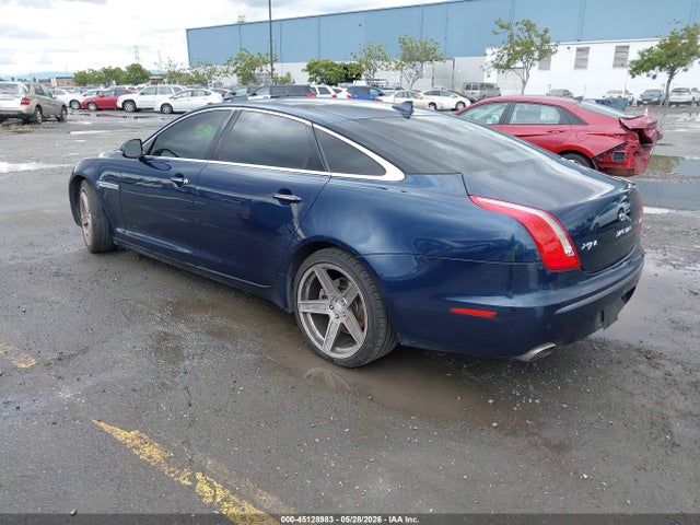 45128983 :رقم المزاد ، SAJWA2GB3DLV51507 vin ، 2013 Jaguar Xj Xjl Portfolio مزاد بيع