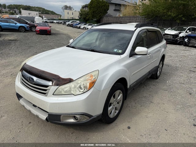 45129006 :رقم المزاد ، 4S4BRBCC1B3341985 vin ، 2011 Subaru Outback 2.5i Premium مزاد بيع