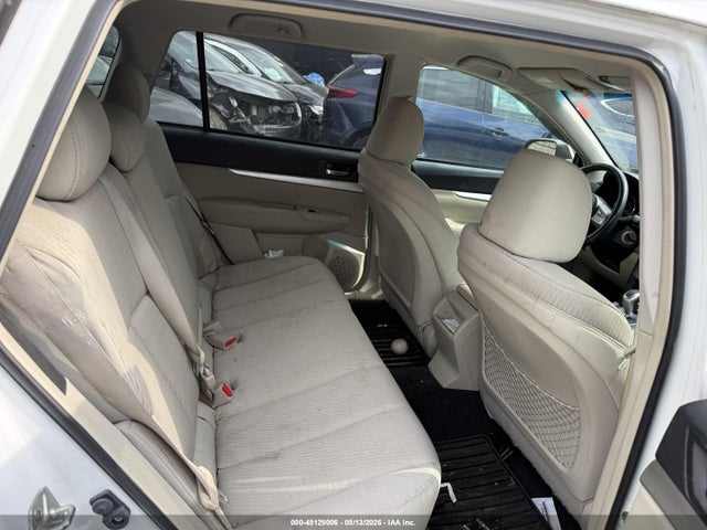45129006 :رقم المزاد ، 4S4BRBCC1B3341985 vin ، 2011 Subaru Outback 2.5i Premium مزاد بيع