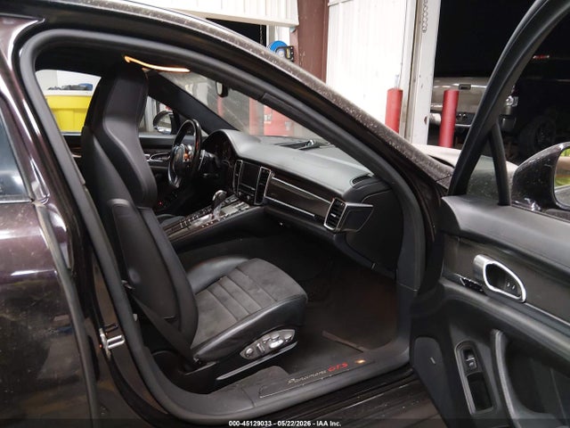 45129033 :رقم المزاد ، WP0AF2A75DL075811 vin ، 2013 Porsche Panamera Gts مزاد بيع