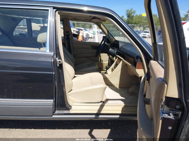 45129038 :رقم المزاد ، WDBCA35D5HA346301 vin ، 1987 Mercedes-benz 420 Sel مزاد بيع