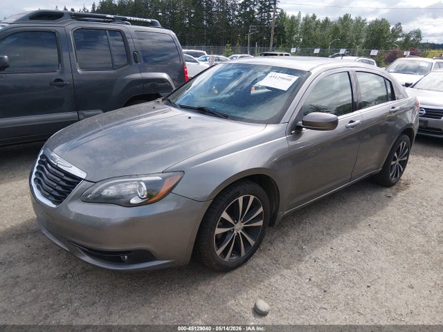 Продаж на аукціоні авто 2012 Chrysler 200 Touring, vin: 1C3CCBBG3CN250483, номер лоту: 45129040