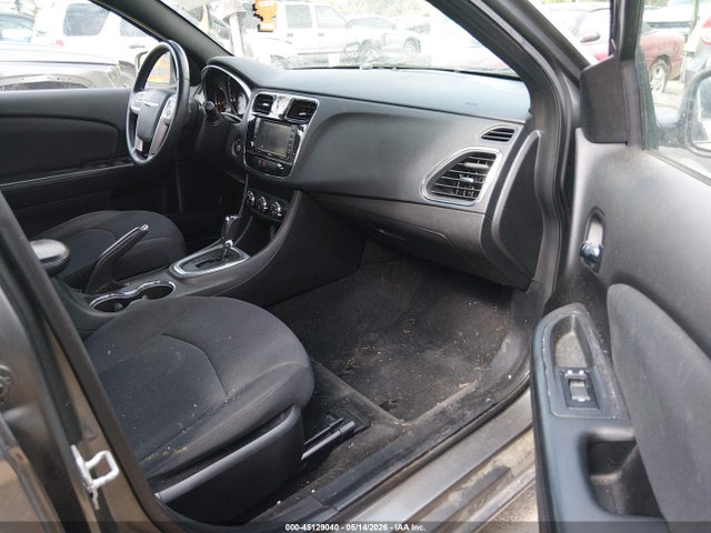 Продаж на аукціоні авто 2012 Chrysler 200 Touring, vin: 1C3CCBBG3CN250483, номер лоту: 45129040