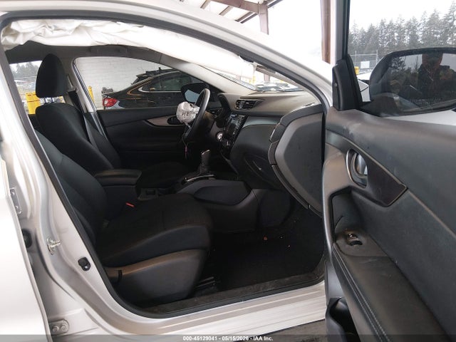 45129041 :رقم المزاد ، JN1BJ1AW8NW681238 vin ، 2022 Nissan Rogue Sport S Awd Xtronic Cvt مزاد بيع