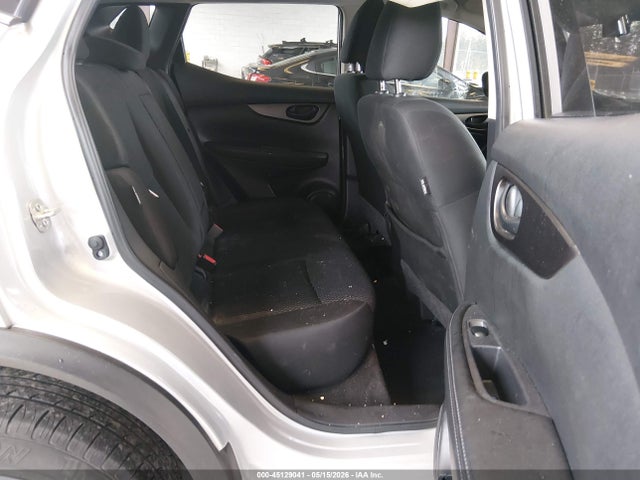 45129041 :رقم المزاد ، JN1BJ1AW8NW681238 vin ، 2022 Nissan Rogue Sport S Awd Xtronic Cvt مزاد بيع