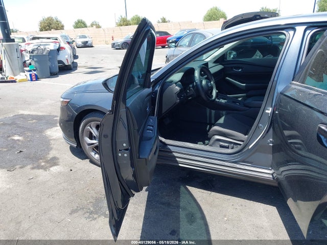 2024 Honda Accord Ex მანქანა იყიდება აუქციონზე, vin: 1HGCY1F39RA015036, აუქციონის ნომერი: 45129056