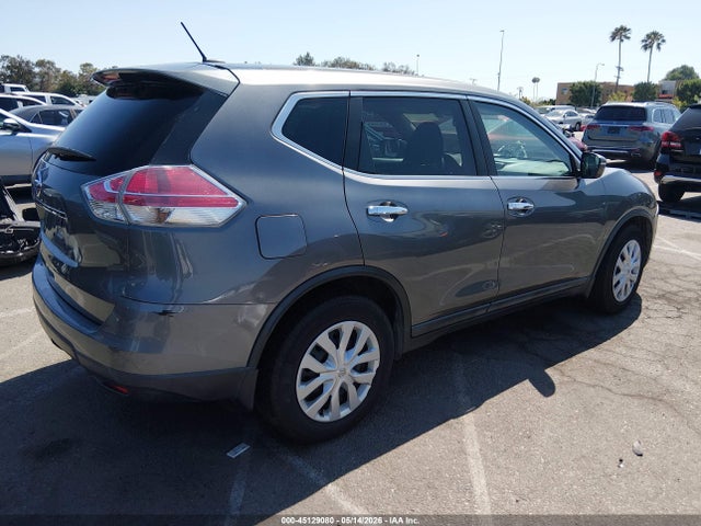 2015 Nissan Rogue S მანქანა იყიდება აუქციონზე, vin: 5N1AT2ML8FC835634, აუქციონის ნომერი: 45129080