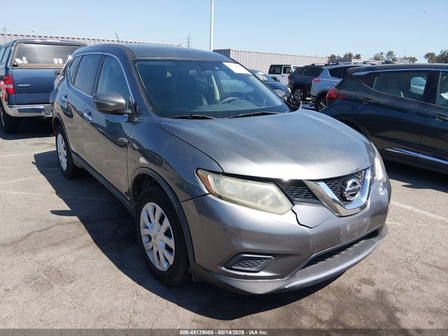 2015 Nissan Rogue S მანქანა იყიდება აუქციონზე, vin: 5N1AT2ML8FC835634, აუქციონის ნომერი: 45129080