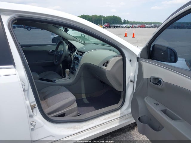 Продажа на аукционе авто 2011 Chevrolet Malibu Ls, vin: 1G1ZB5E19BF189577, номер лота: 45129085