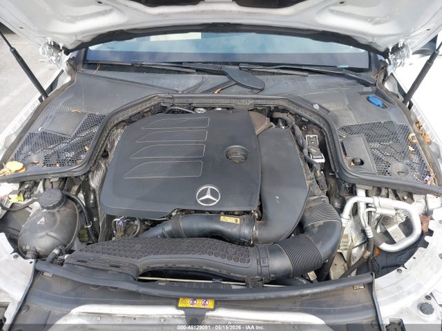W1KWF8DBXMR639464 Mercedes-Benz C 300 Sedan