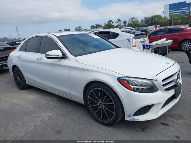 W1KWF8DBXMR639464 Mercedes-Benz C 300 Sedan