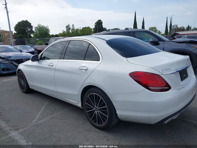 W1KWF8DBXMR639464 Mercedes-Benz C 300 Sedan