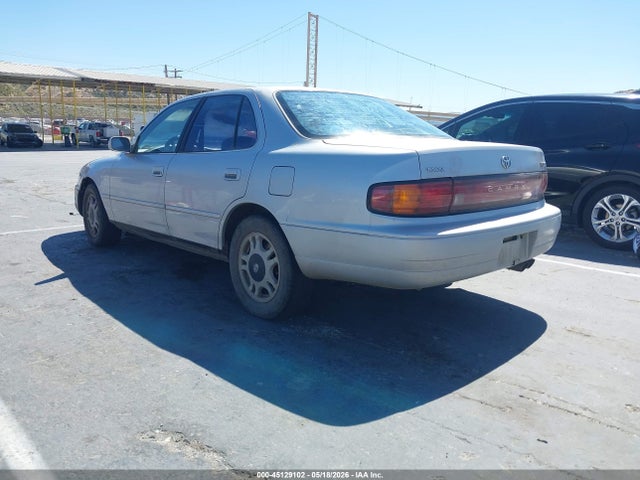 Продаж на аукціоні авто 1992 Toyota Camry Xle, vin: 4T1VK13E8NU018657, номер лоту: 45129102