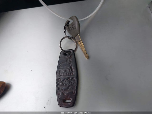 Продажа на аукционе авто 2000 Honda Odyssey Ex, vin: 2HKRL1869YH529782, номер лота: 45129106