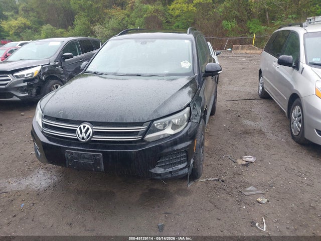 Продажа на аукционе авто 2017 Volkswagen Tiguan 2.0t/2.0t S, vin: WVGBV7AX0HK028262, номер лота: 45129114