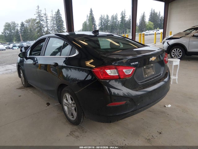 1G1BE5SMXJ7181617 Chevrolet Cruze Lt Auto
