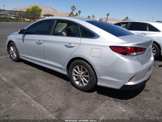 45129125 :رقم المزاد ، 5NPE24AF2JH674438 vin ، 2018 Hyundai Sonata Se مزاد بيع