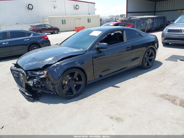45129128 :رقم المزاد ، WUAC6AFR2FA900458 vin ، 2015 Audi Rs 5 4.2 مزاد بيع