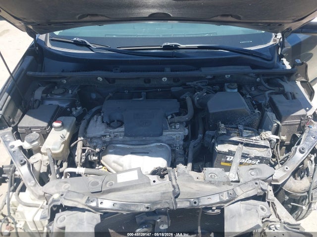 JTMWFREVXGJ073821 Toyota Rav4 Xle
