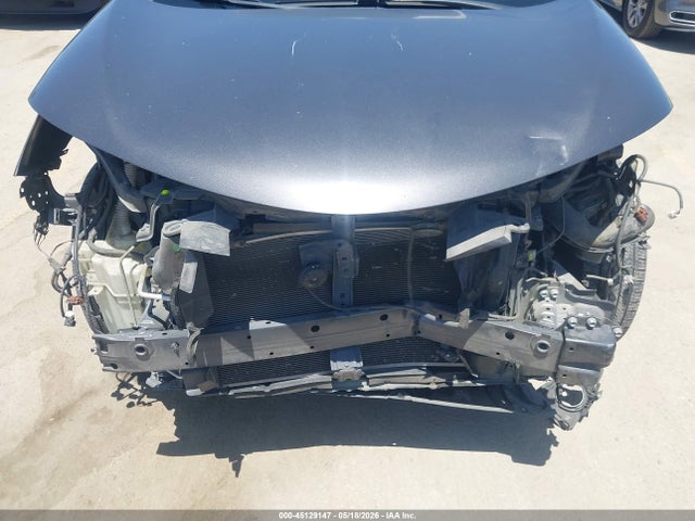 JTMWFREVXGJ073821 Toyota Rav4 Xle
