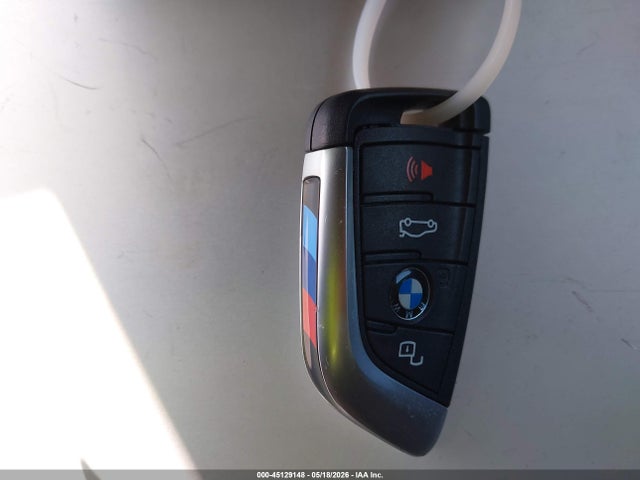 2022 Bmw 330e მანქანა იყიდება აუქციონზე, vin: 3MW5P7J06N8C28586, აუქციონის ნომერი: 45129148
