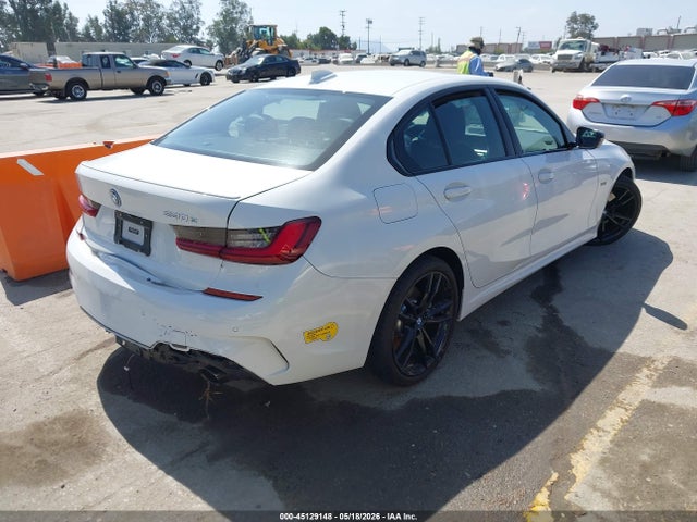 2022 Bmw 330e მანქანა იყიდება აუქციონზე, vin: 3MW5P7J06N8C28586, აუქციონის ნომერი: 45129148
