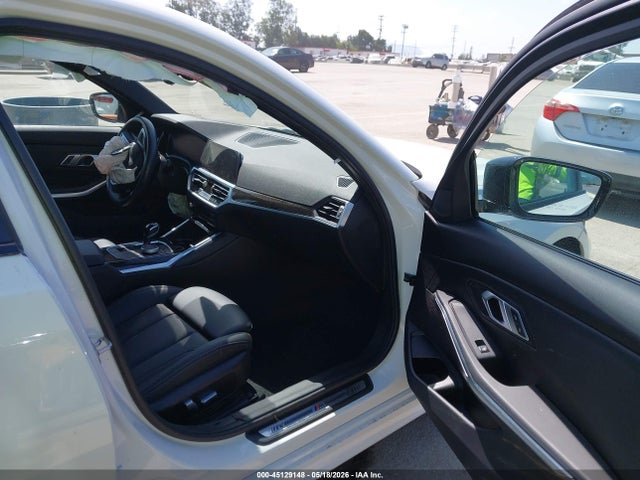 2022 Bmw 330e მანქანა იყიდება აუქციონზე, vin: 3MW5P7J06N8C28586, აუქციონის ნომერი: 45129148