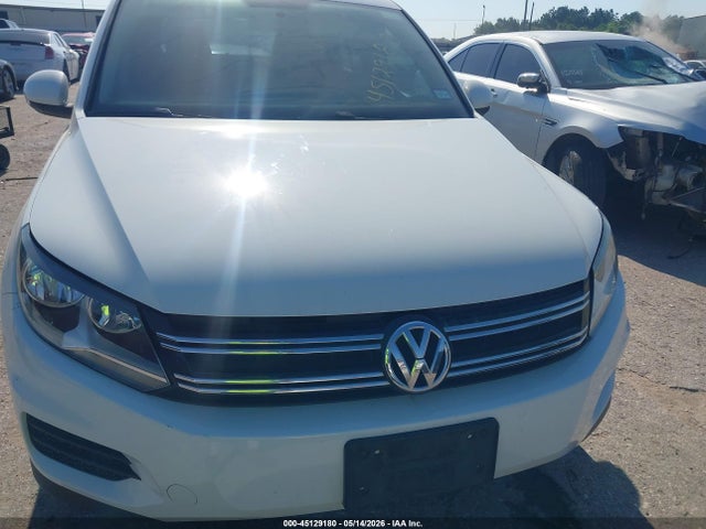 Aukcja sprzedaży 2017 Volkswagen Tiguan 2.0t/2.0t S, vin: WVGAV7AX3HK047531, numer aukcji: 45129180