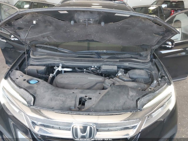 Продажа на аукционе авто 2020 Honda Pilot Awd Touring 7 Passenger, vin: 5FNYF6H68LB003599, номер лота: 45129193