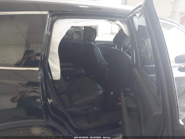 Продажа на аукционе авто 2020 Honda Pilot Awd Touring 7 Passenger, vin: 5FNYF6H68LB003599, номер лота: 45129193