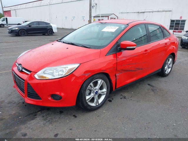 Ford FOCUS SE 2014 1FADP3F26EL364040 Image 2