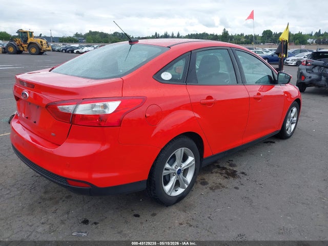 Ford FOCUS SE 2014 1FADP3F26EL364040 Image 4