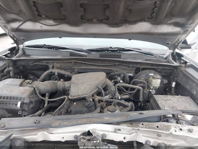 5TFRX5GN0GX054742 Toyota Tacoma Sr